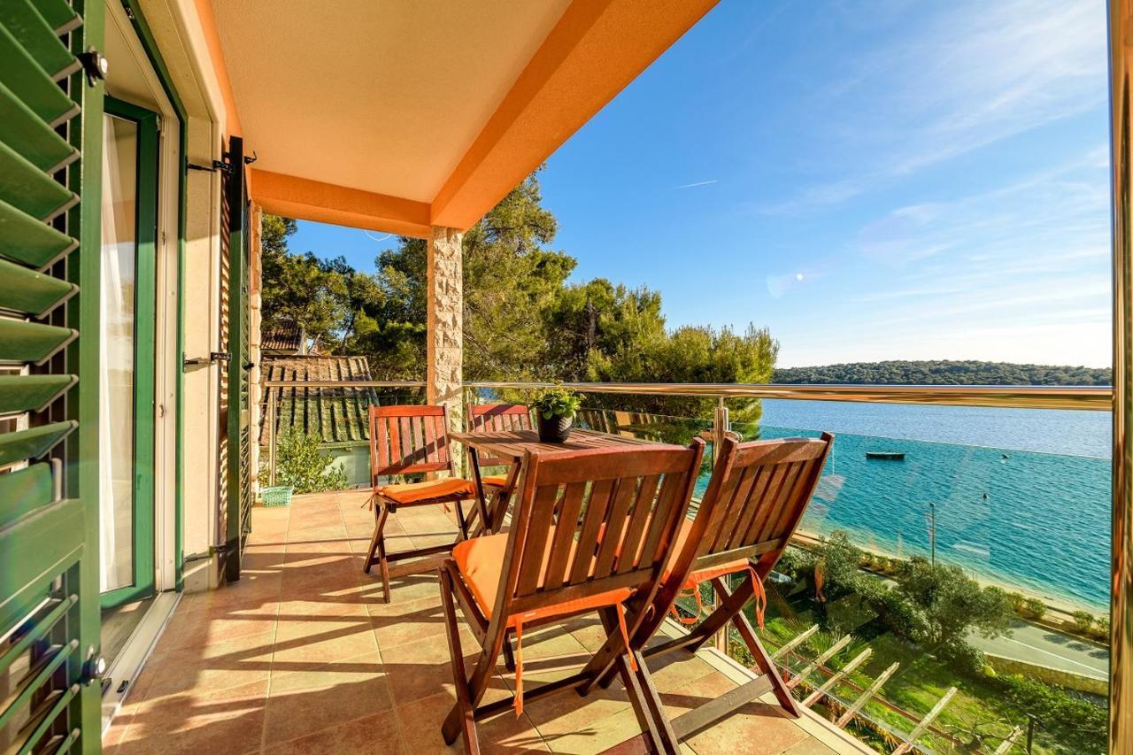 Villa Magnolia Mali Lošinj Exterior foto