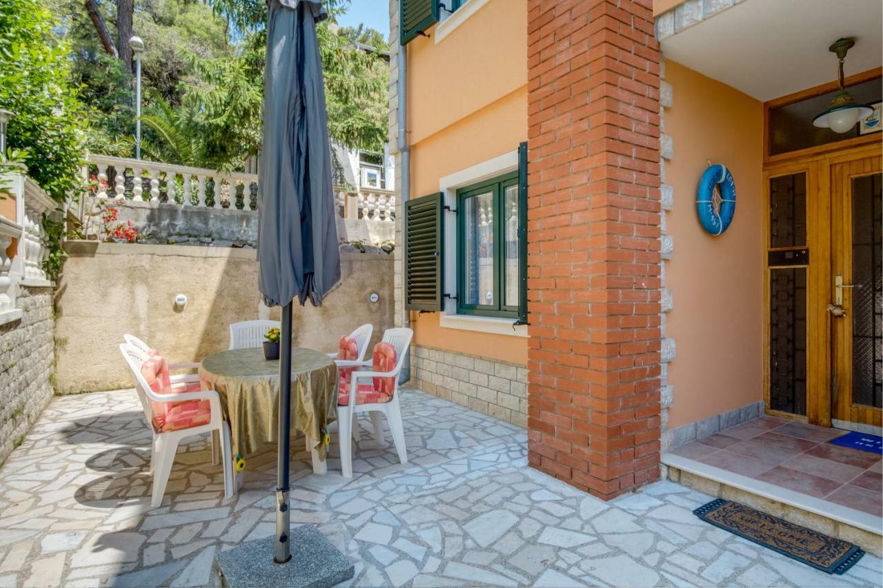 Villa Magnolia Mali Lošinj Exterior foto